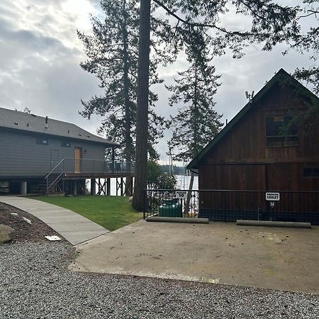 Pender Harbour Resort&Marina Garden Bay Exterior foto