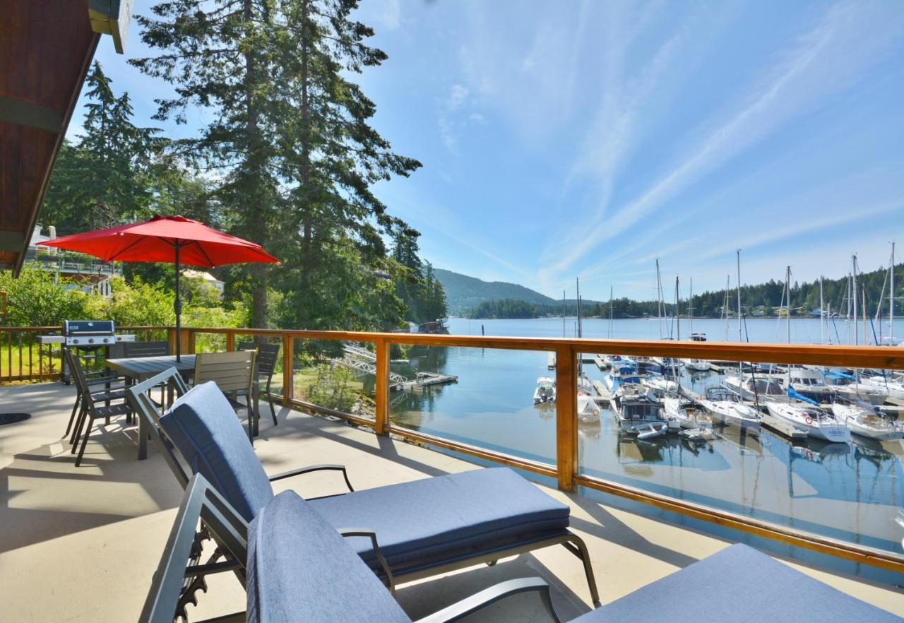 Pender Harbour Resort&Marina Garden Bay Exterior foto