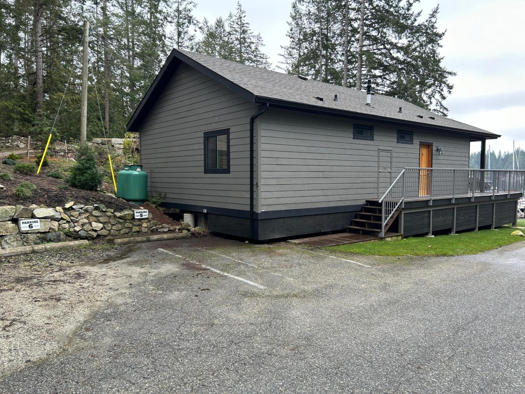 Pender Harbour Resort&Marina Garden Bay Exterior foto